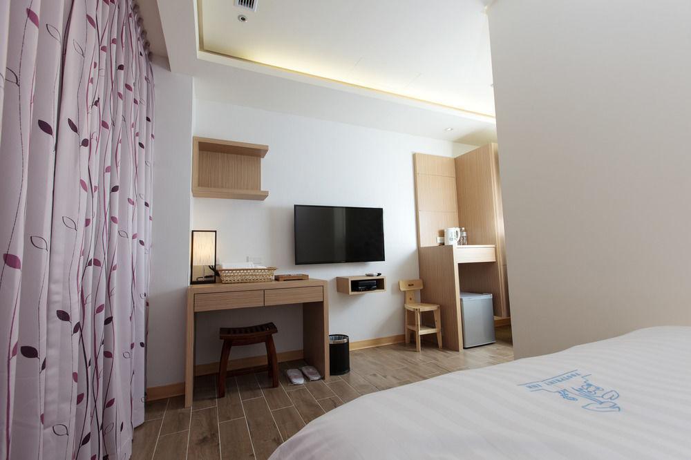 兩腳詩集綠活學旅 L 全自助入住平日旅館 L Jiji Extérieur photo